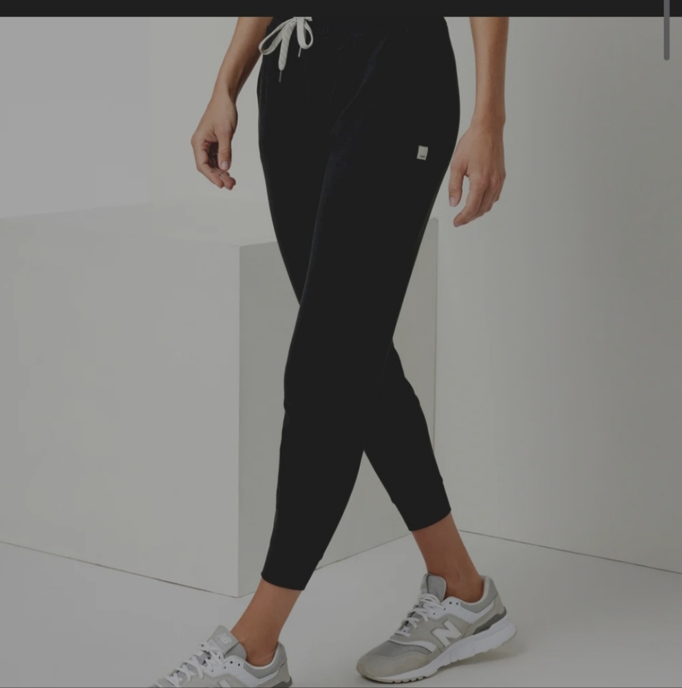 Vuori Performance Jogger